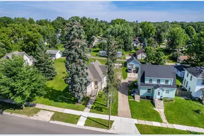 528 W Summit Avenue, Fergus Falls, MN 56537 - Photo 25