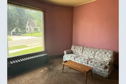 528 W Summit Avenue, Fergus Falls, MN 56537 - Photo 9