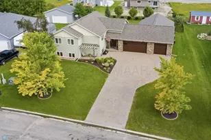 2310 Meadow Ln, Hawley, MN 56549 - Photo 3