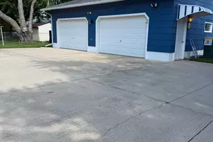 1418 Manor Ave, Albert Lea, MN 56007 - Photo 11
