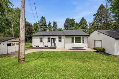 445 Lark Avenue E, Maplewood, MN 55117 - Photo 19