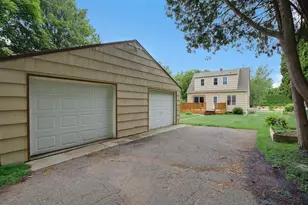 615 4th St N, Stillwater, MN 55082 - Photo 31
