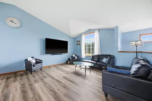 1729 Prairie View Ln NE, Sauk Rapids, MN 56379 - Photo 3