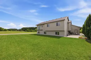 1729 Prairie View Ln NE, Sauk Rapids, MN 56379 - Photo 19