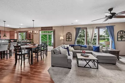 662 Jutland Avenue, Shakopee, MN 55379 - Photo 7