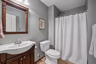 662 Jutland Ave, Shakopee, MN 55379 - Photo 37