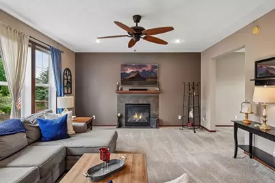 662 Jutland Avenue, Shakopee, MN 55379 - Photo 9