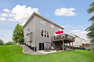662 Jutland Ave, Shakopee, MN 55379 - Photo 39