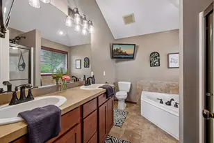 662 Jutland Ave, Shakopee, MN 55379 - Photo 25