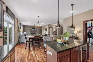 662 Jutland Ave, Shakopee, MN 55379 - Photo 17