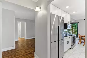 4424 Cedar Lk Rd S, Saint Louis Park, MN 55416 - Photo 9