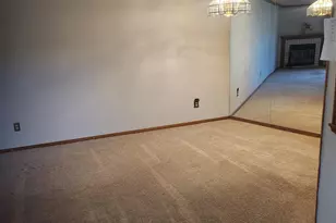 1011 41st Ave NE, Columbia Heights, MN 55421 - Photo 7