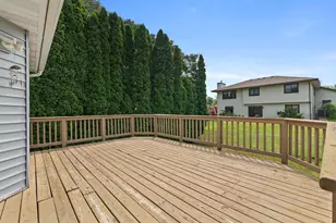 5464 Golfview Cir N, Oakdale, MN 55128 - Photo 23