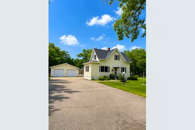 627 S Litchfield Avenue, Litchfield, MN 55355 - Photo 1