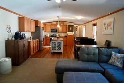 108 S 1st St. #11, Elysian, MN 56028 - Photo 9