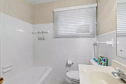 6836 Ewing Avenue N, Brooklyn Center, MN 55429 - Photo 31