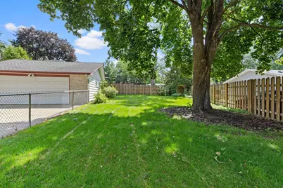 6836 Ewing Avenue N, Brooklyn Center, MN 55429 - Photo 49