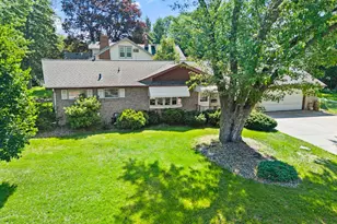 6836 Ewing Ave N, Brooklyn Center, MN 55429 - Photo 47