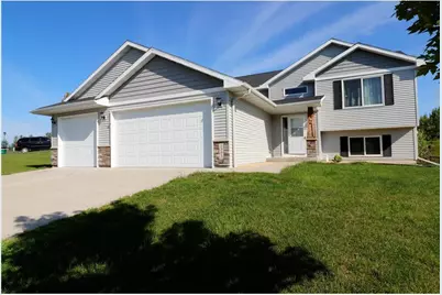 1203 Pondview Avenue NW, Montgomery, MN 56069 - Photo 1