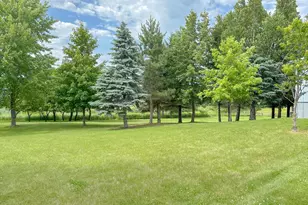 33846 N Pickerel Dr, Richville, MN 56576 - Photo 63