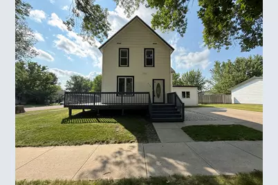 400 Walnut Street SW, Sleepy Eye, MN 56085 - Photo 5