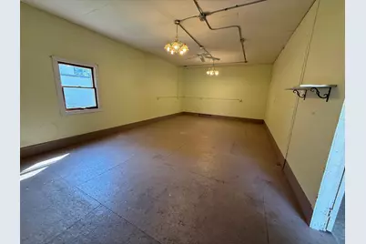 400 Walnut Street SW, Sleepy Eye, MN 56085 - Photo 13