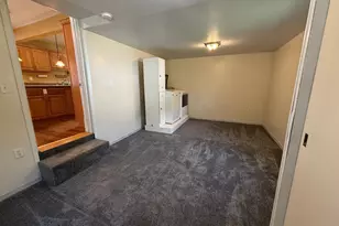 400 Walnut St SW, Sleepy Eye, MN 56085 - Photo 27