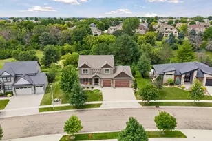 1993 Kerry Dr NE, Rochester, MN 55906 - Photo 3