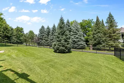 316 Wedgewood Circle, Hudson, WI 54016 - Photo 3