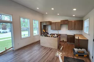 801 17th Ave N, Fargo, ND 58102 - Photo 3