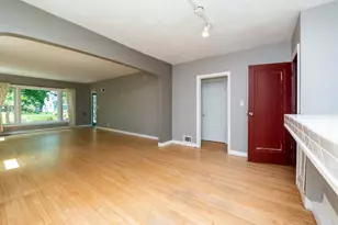 4334 Oliver Ave N, Minneapolis, MN 55412 - Photo 9