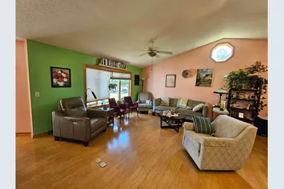 712 Mlinar Avenue, Spring Valley, MN 55975 - Photo 5
