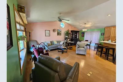 712 Mlinar Avenue, Spring Valley, MN 55975 - Photo 7