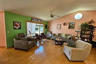 712 Mlinar Ave, Spring Valley, MN 55975 - Photo 9