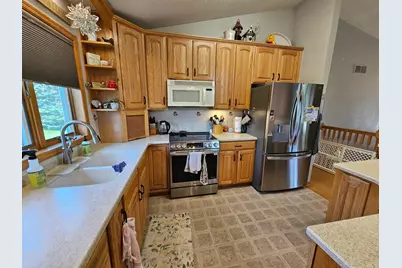 712 Mlinar Avenue, Spring Valley, MN 55975 - Photo 15