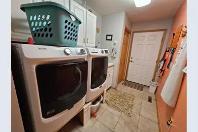 712 Mlinar Avenue, Spring Valley, MN 55975 - Photo 23