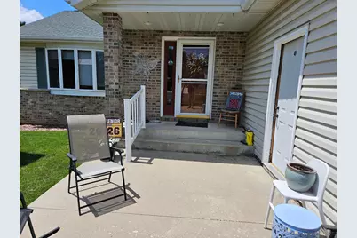 712 Mlinar Avenue, Spring Valley, MN 55975 - Photo 3