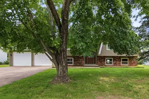 915 W Marshall St, Rice Lake, WI 54868 - Photo 3