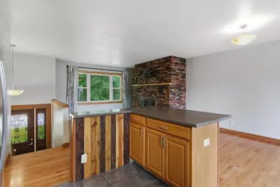915 W Marshall Street, Rice Lake, WI 54868 - Photo 11