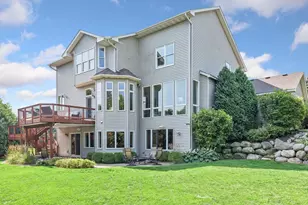 7569 Ridgeview Point, Chanhassen, MN 55317 - Photo 33