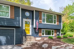 1036 Sunny Ridge Dr, Carver, MN 55315 - Photo 9