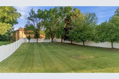 11205 72nd Avenue N, Maple Grove, MN 55369 - Photo 55