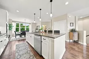 537 Satori Wy, Chaska, MN 55318 - Photo 11