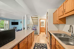 4920 Grenwich Trail N, Oakdale, MN 55128 - Photo 11