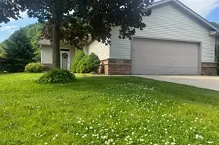 669 Crimson Way, Lake City, MN 55041 - Photo 3