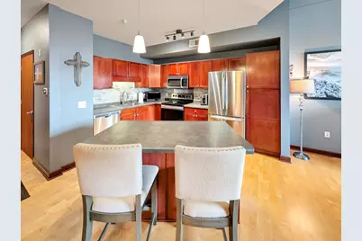 308 E 18th Street #305, Minneapolis, MN 55404 - Photo 3