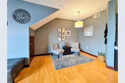 308 E 18th Street #305, Minneapolis, MN 55404 - Photo 15