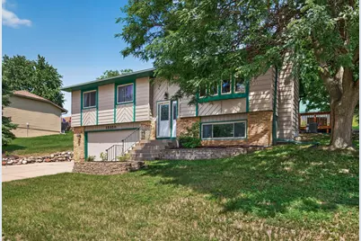 15350 Dunbar Avenue, Apple Valley, MN 55124 - Photo 1