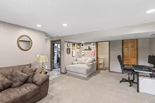 15350 Dunbar Ave, Apple Valley, MN 55124 - Photo 23