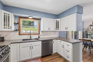 15350 Dunbar Ave, Apple Valley, MN 55124 - Photo 5